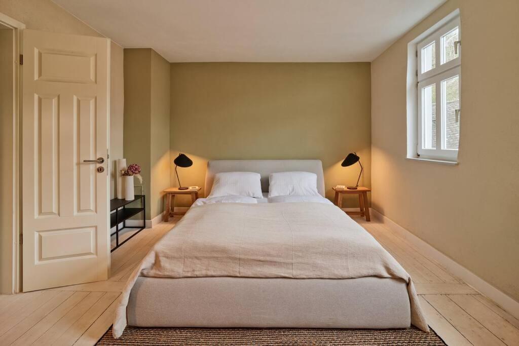 Mosel-Auszeit - Fewo Mit Sauna & Sonnenterrasse - Ideal Fuer 2 Personen Ürzig Zewnętrze zdjęcie